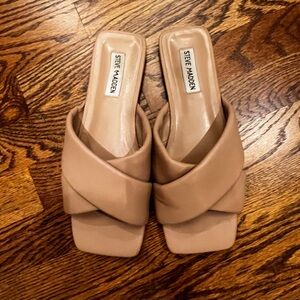 Steve Madden Tan Sandals with Padded Straps